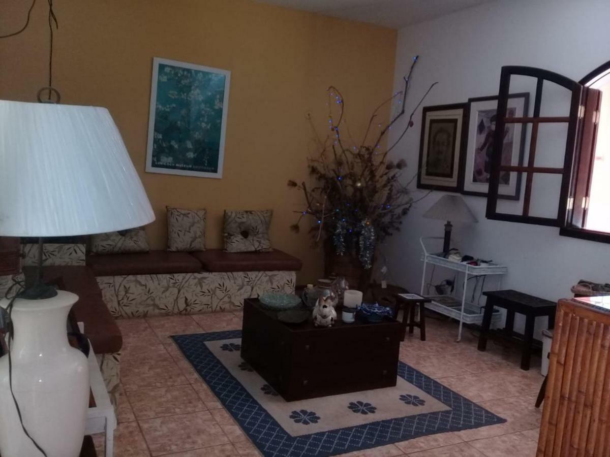 Casa de hóspedes Jorge Capadocio *